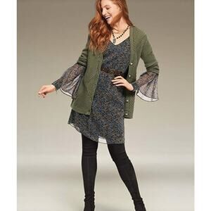 CAbi Poise Floral Dress Size M Boho Shift Blue Muti Print Chiffon‎ Style 3648